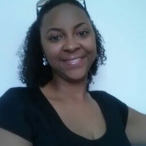 Meet your Posher, Candace